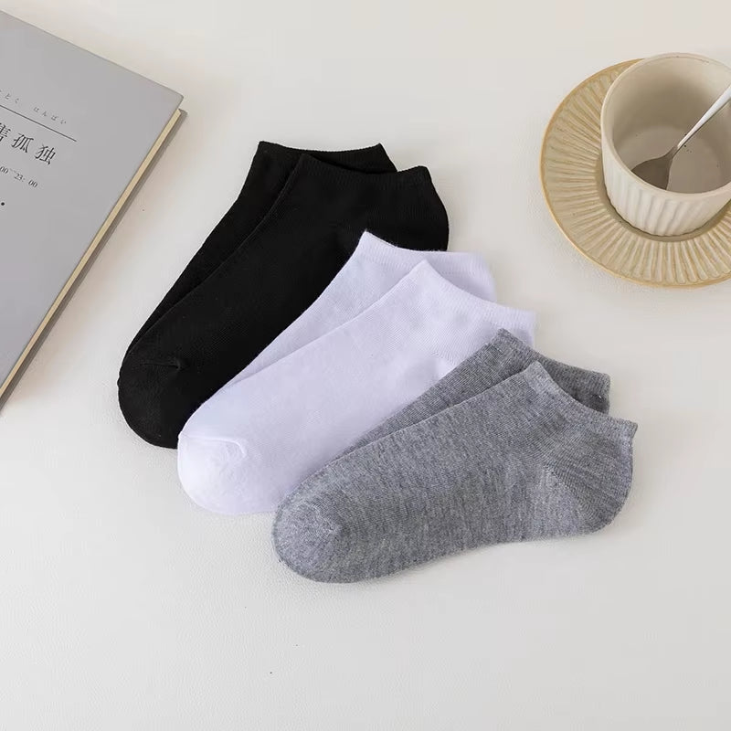 8 Pairs Men Solid Color Minimalist Ankle Socks Fashionable Versatile Trend Socks Lightweight Breathable Comfortable Casual Socks